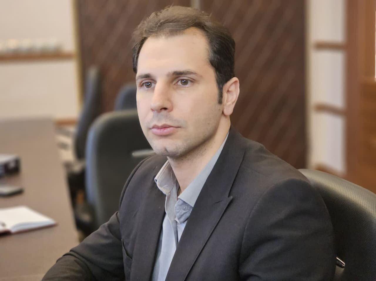 صادق صادق پور
