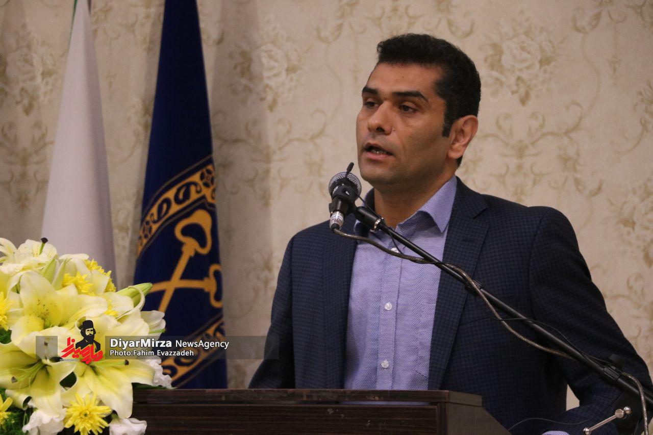 علی بهار مست